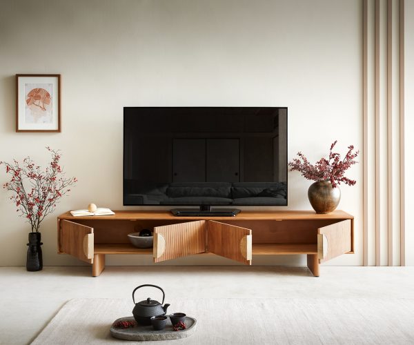 TV stolík Surimu 200 cm akácia svetlohnedá 4 dvierka korkové držadlo drevená podstava - Image 5