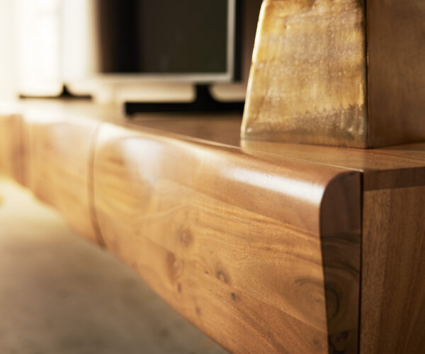 TV stolík Nový 240 cm prírodná akácia 4 dvierka na zavesenie - Image 4