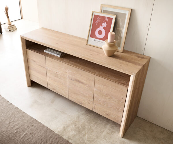 Assuan 175 cm príborník z lipového dubu 4 dvierka 1 priehradka - Image 4