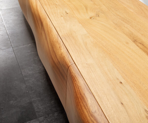 Nízka doska New Live-Edge 200 cm prírodná akácia 4 dvierka akrylový podstavec - Image 6