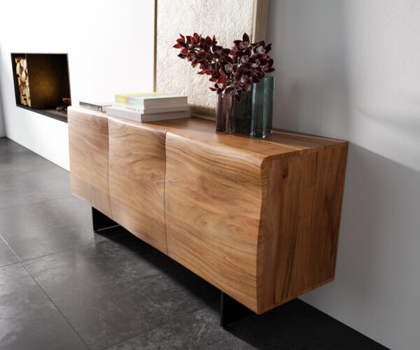 Komoda New Live-Edge 145 cm akácia prírodná 3 dvierka podstava závesná kov čierna - Image 2