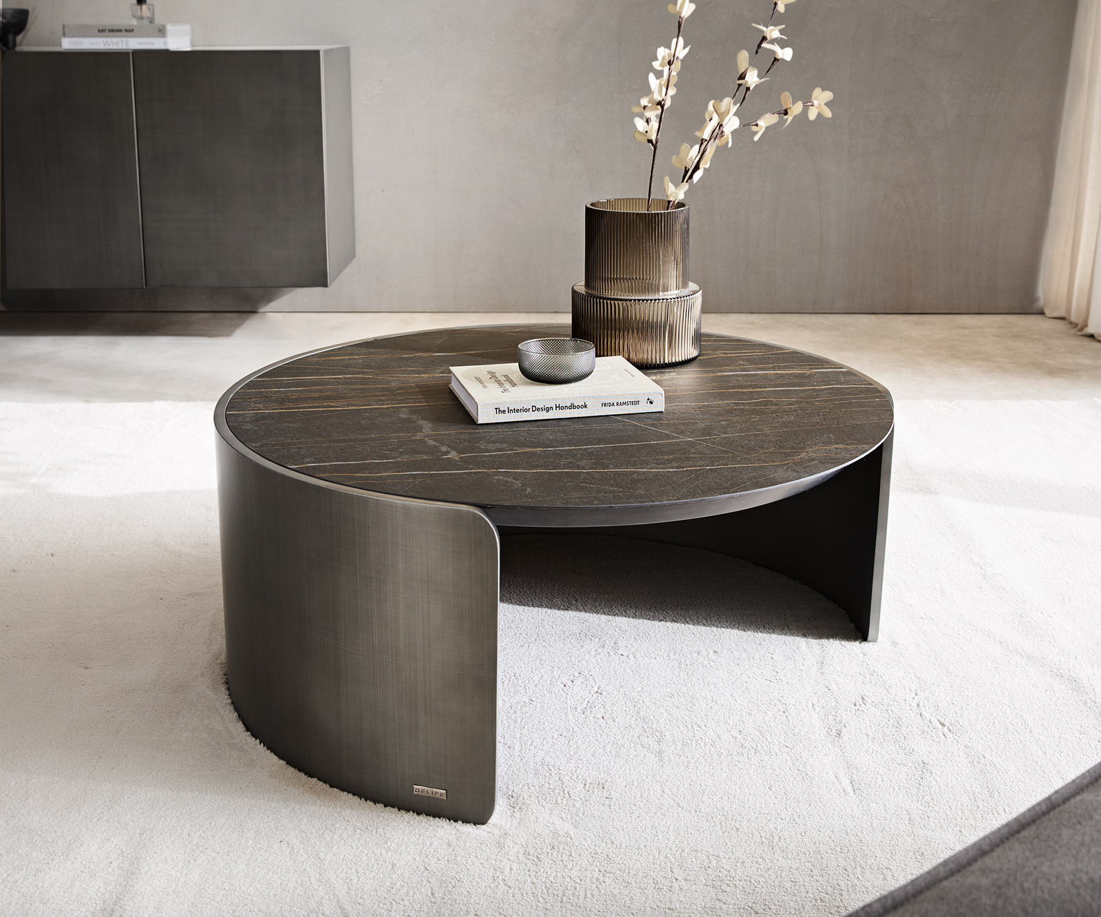 Konferenčný stolík Haru 90x35 cm keramika Laminam® Noir Desir hnedá metalická strieborná - Image 5