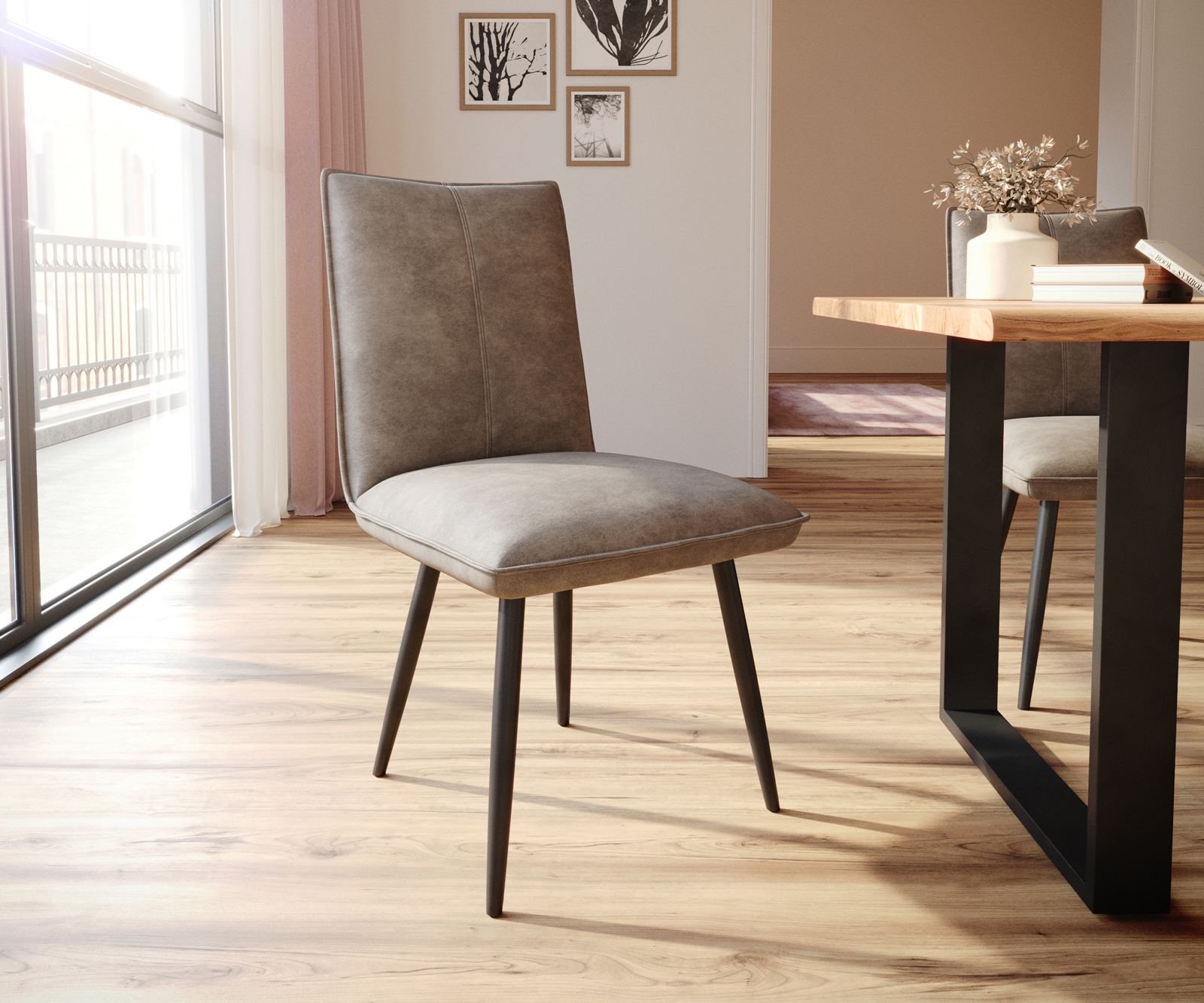 Jedálenská stolička Lelio-Flex mikrovlákno taupe vintage 4-nohá zúžená čierna vrecková pružina