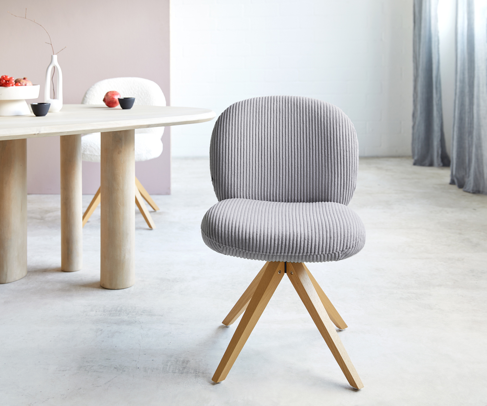 Otočná jedálenská stolička Nube-Flex plyšový manšester strieborno sivá drevená podstava hranatá prírodná 180° otočná vrecková pružina - Image 2