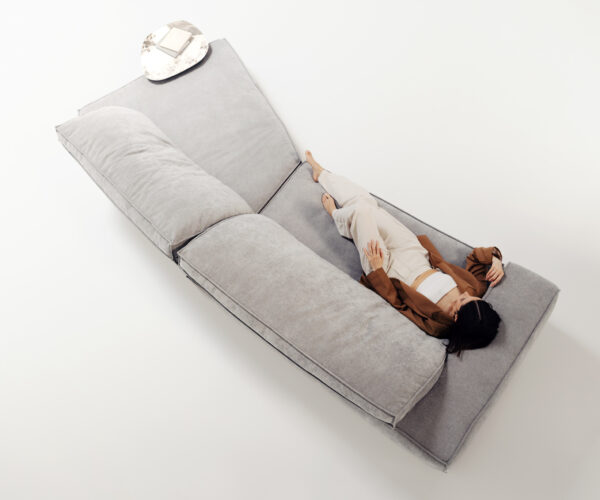 Snoosh veľká pohovka 400x150 cm textúrovaná látka mäkká sivá melírovaná pravá - Image 2