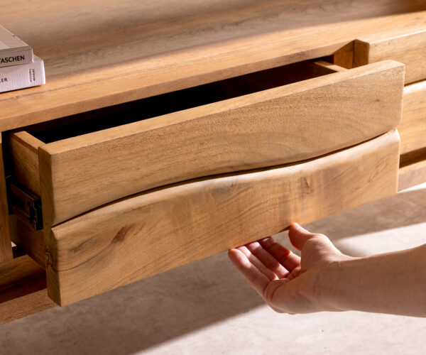 TV stolík Live Edge 146 cm akácia prírodná 3 zásuvky 1 priehradka - Image 6