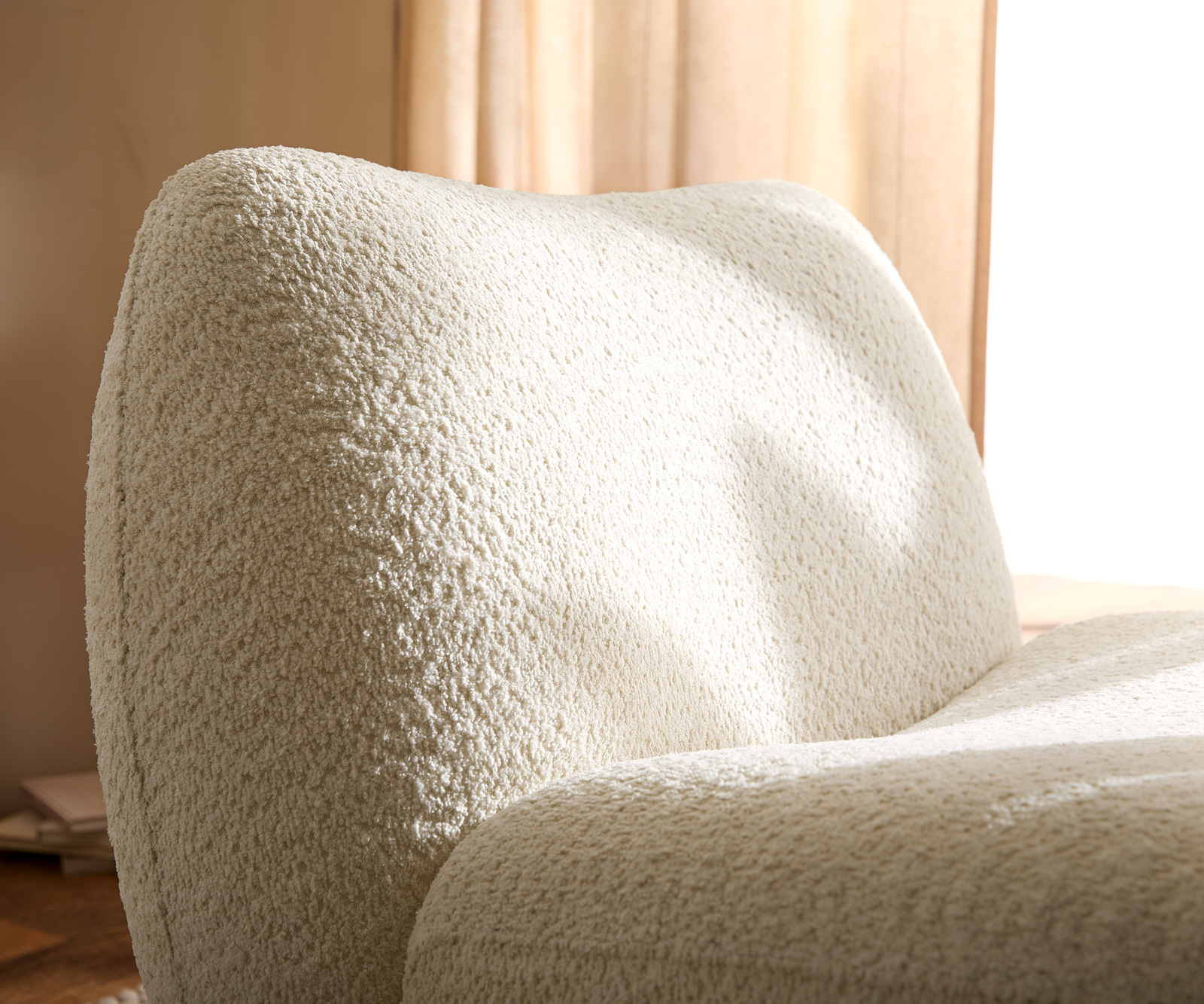 Lounge kreslo Zena 75x85 cm bouclé biela - Image 6