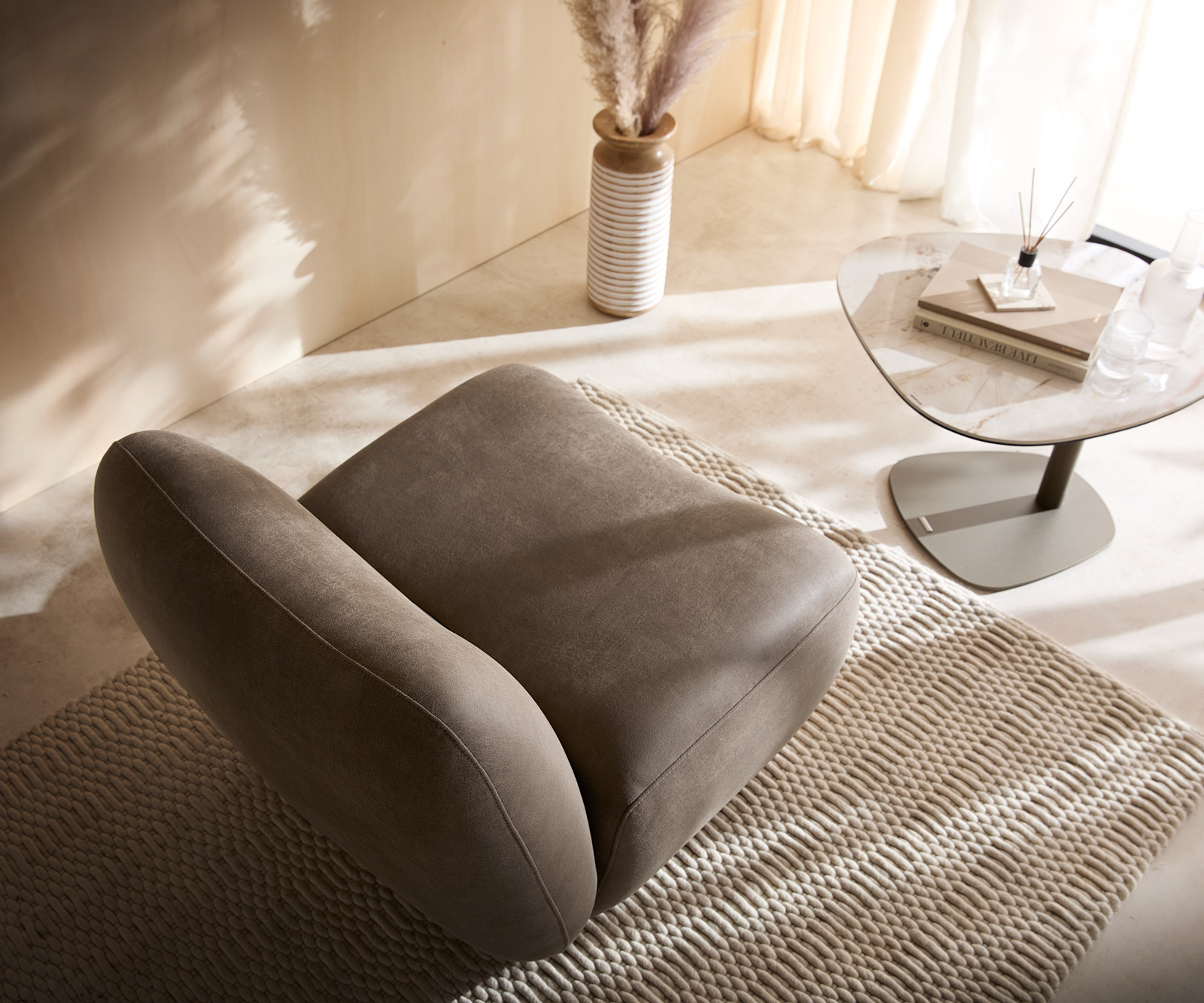 Lounge kreslo Zena 75x85 cm taupe vintage - Image 2