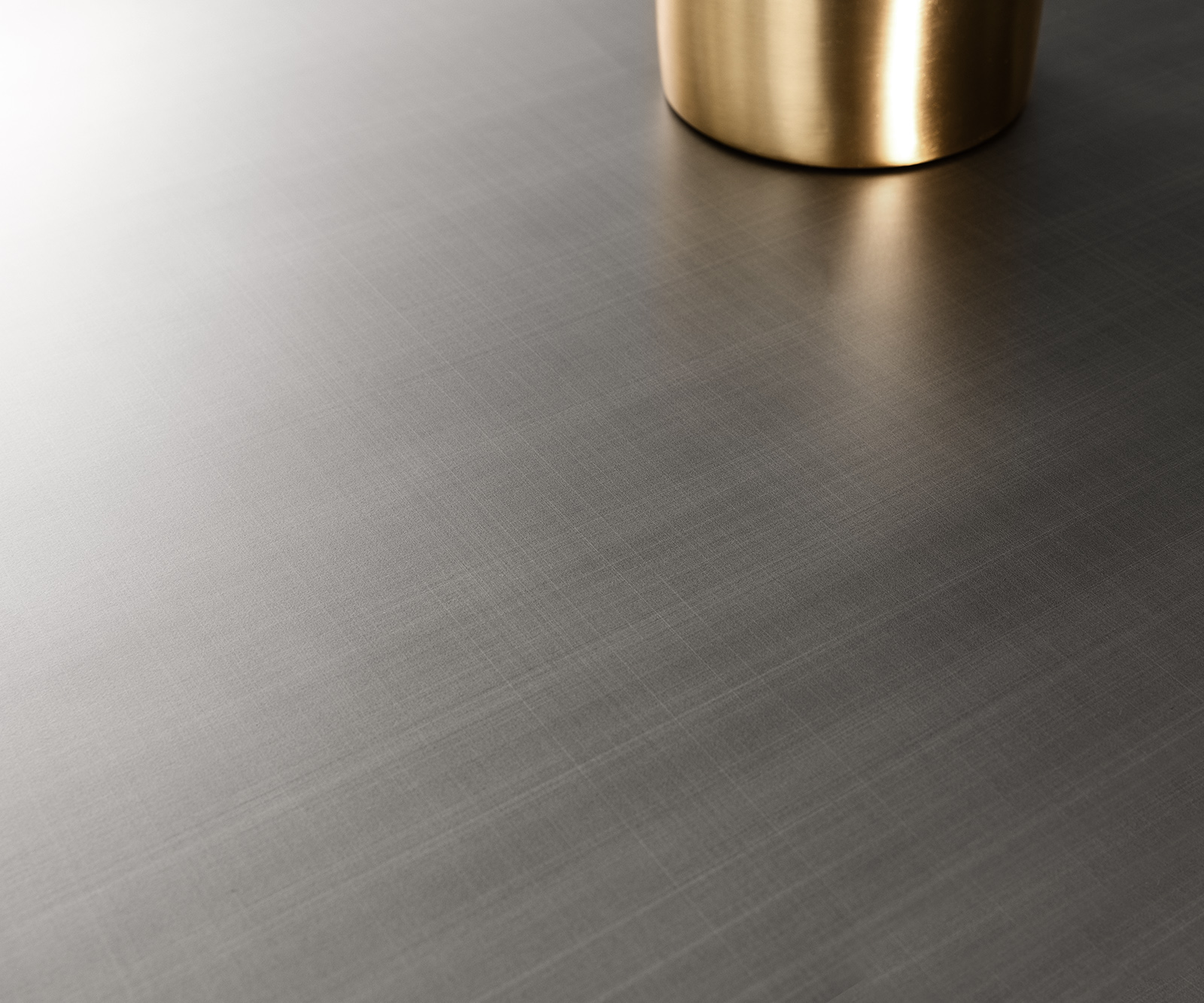 Konferenčný stolík Caramia 65x55 cm metalická strieborná - Image 3