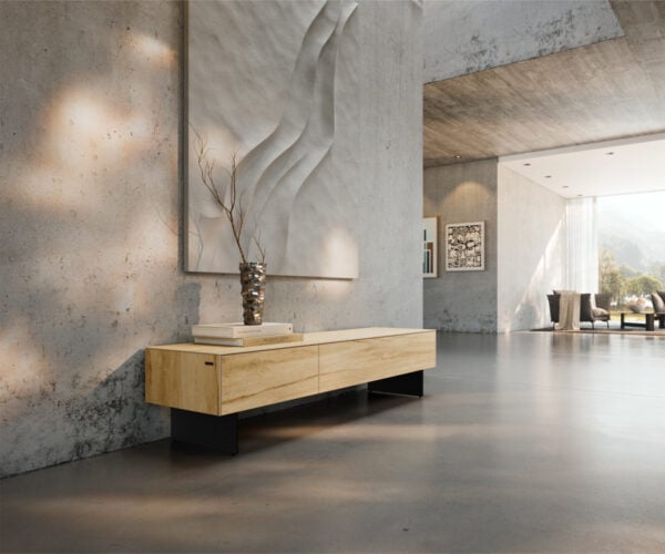 TV stolík Cuor 150 cm keramika Laminam® Sabbia dubová farba 1 výklopné dvierka 1 zásuvka podstava závesná kov čierna