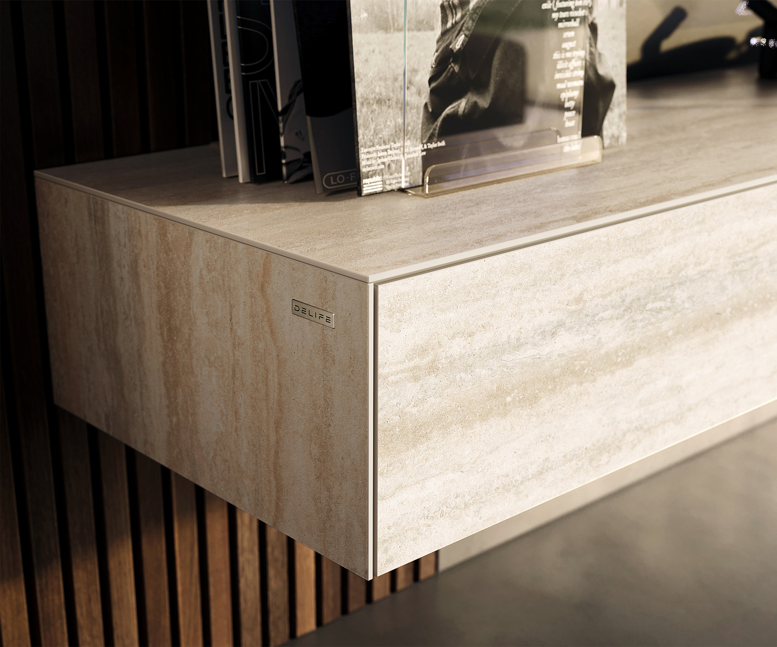 TV stolík Cuor 150 cm keramika Laminam® Travertino Bianco krémovo biela 1 výklopné dvierka 1 zásuvka závesné - Image 6