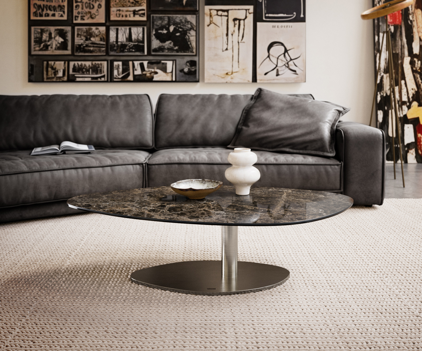 Konferenčný stolík Edge organický 140x76 cm keramika Laminam® Emperador Extra Lucidato tmavohnedá Vibany nerezová oceľ kefovaná