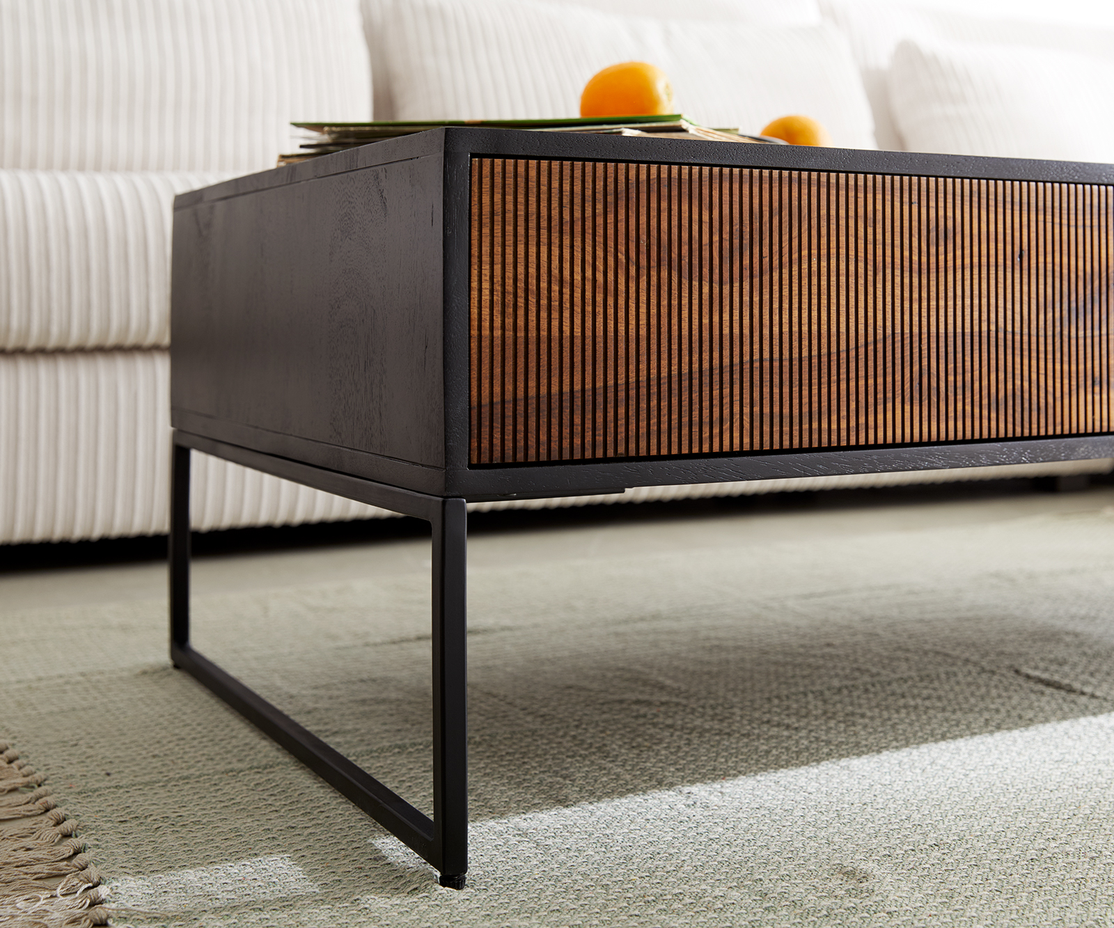 Podstava šikmá úzka 20 cm kov čierna pre skrine hĺbky 60 cm (2 ks sada) - Image 2