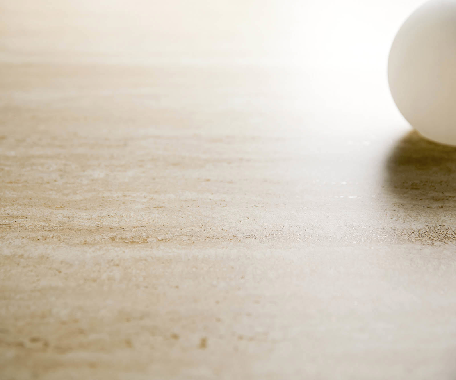 Jedálenský stôl Edge oválny 240x120 keramika travertín prírodná Troa kov čierna - Image 8