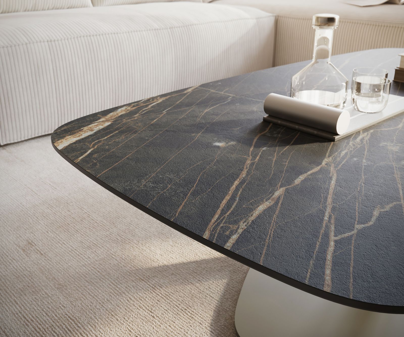 Konferenčný stolík Edge zaoblený tvar 120x70 cm keramika Laminam® Noir Desir hnedý Vibany kov efektový povrch titánová farba - Image 6