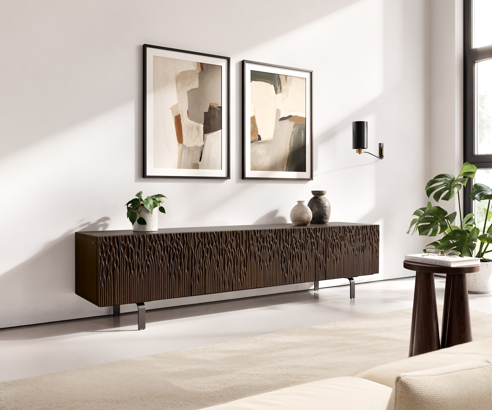 TV stolík Follia 200 cm mango hnedá 4 dvierka podstava v tvare L kov čierna