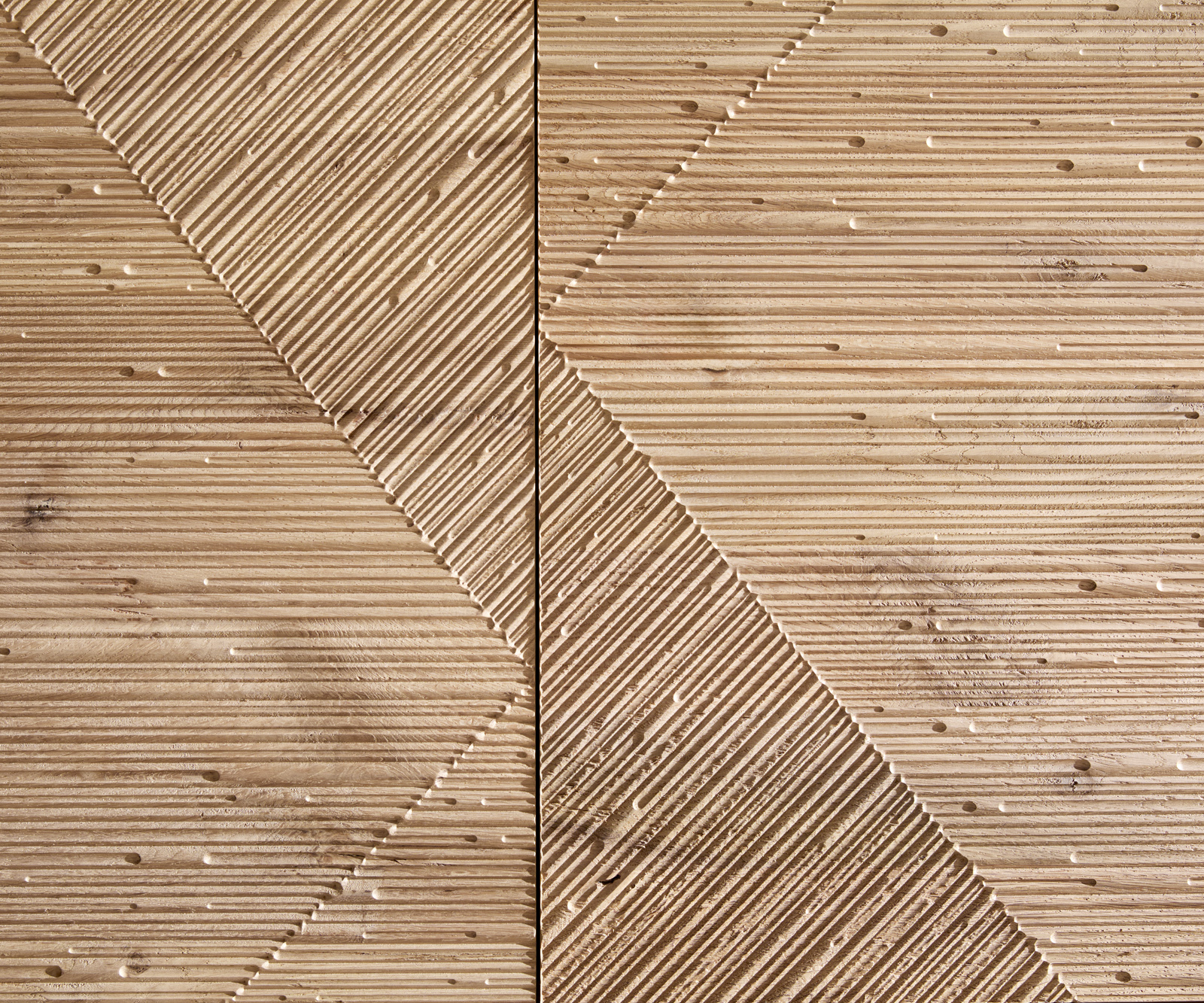 TV stolík Tereos 220 cm dub prírodná 3D efekt 4 dvierka podstava kov čierna - Image 3