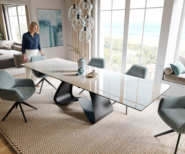 Jedálenský stôl Edge 200-300×100 cm keramika onyx šampanské podstava v tvare W kov čierna rozkladací