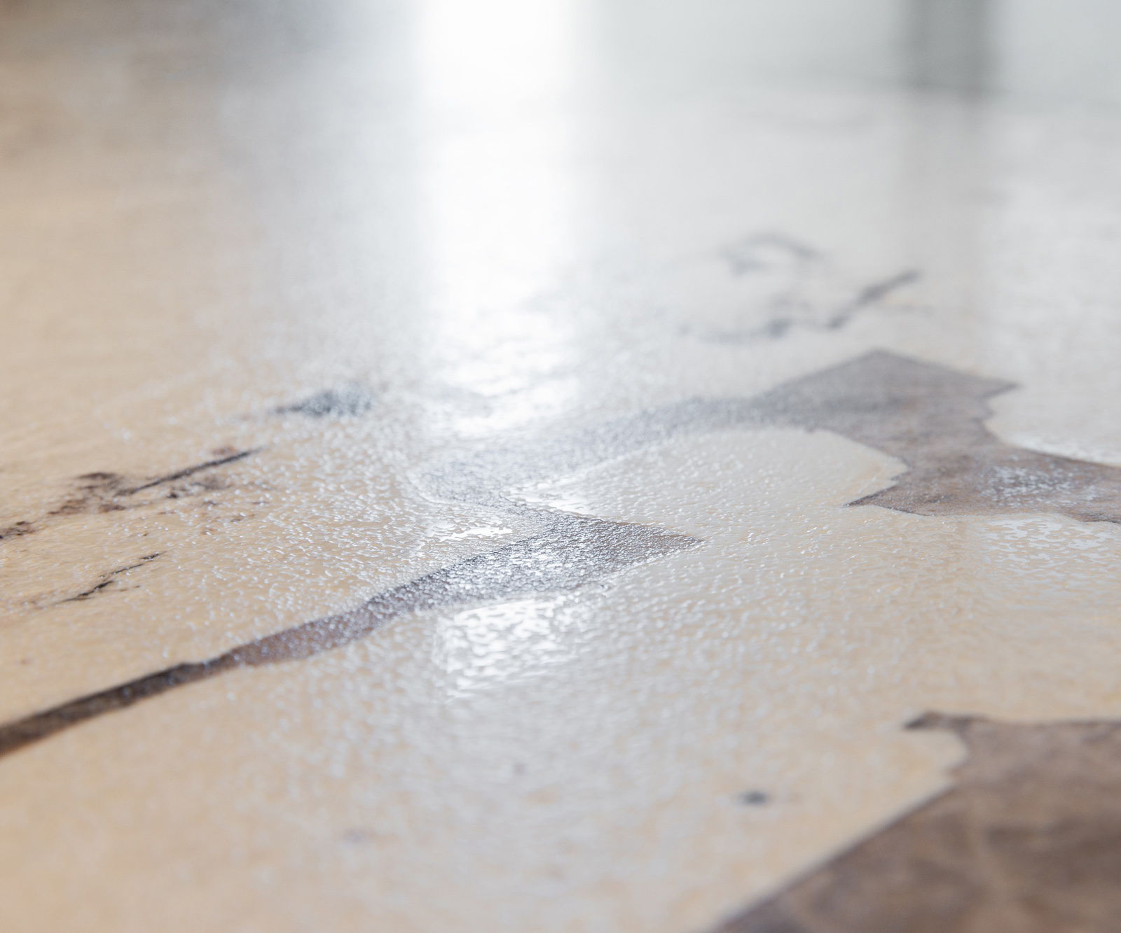 Jedálenský stôl Edge oválny 220×120 keramika iris FMG Patagonia Lappato podstava v tvare W kov titánová farba - Image 5