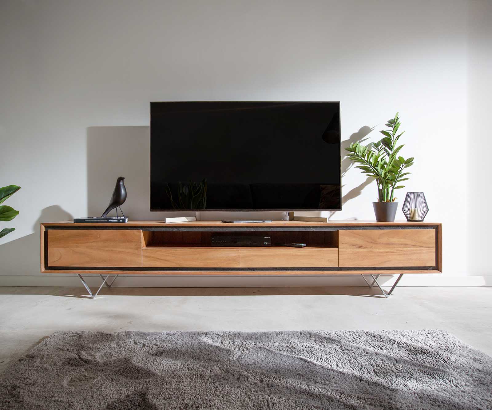 TV stolík Stonegrace 240 cm akácia prírodná 2 dvierka 1 priehradka 2 zásuvky kamenná dyha podstava v tvare V - Image 7